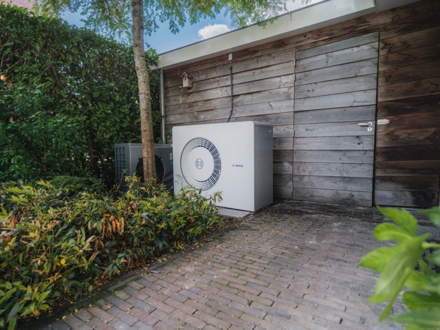 Amstelveen-05 2 Medium